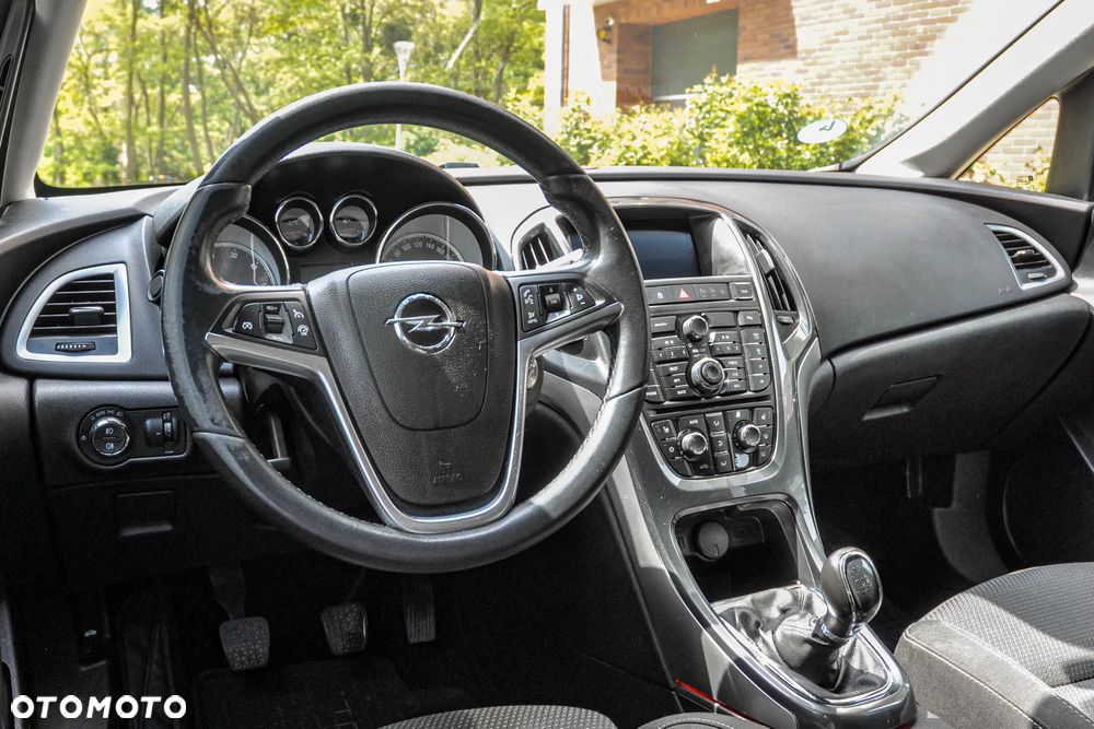 Opel Astra - 9
