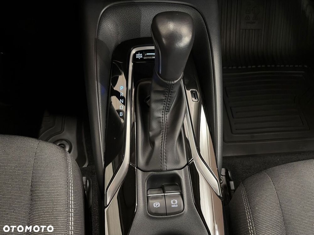 Toyota Corolla 1.8 Hybrid Comfort - 19
