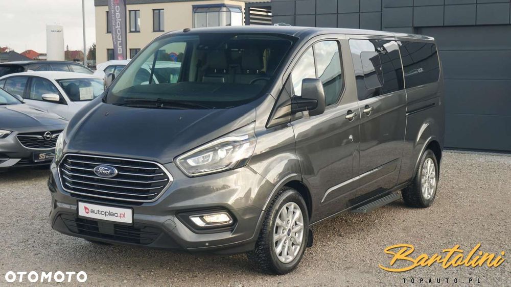 Ford Tourneo Custom - 5