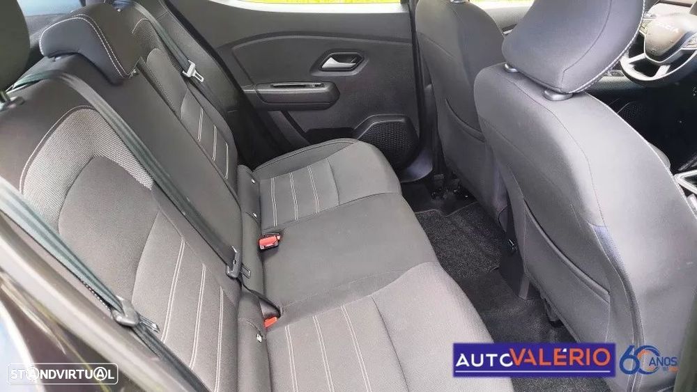 Dacia Sandero 1.0 SCe Essential - 27
