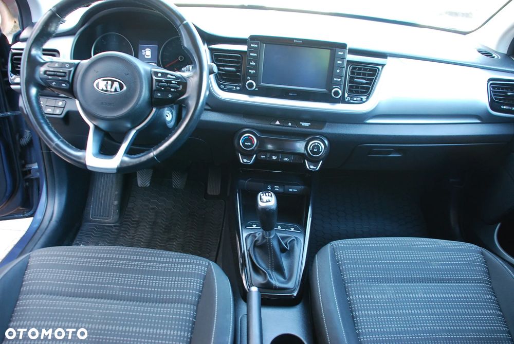 Kia Stonic 1.6 CRDi Vision - 19