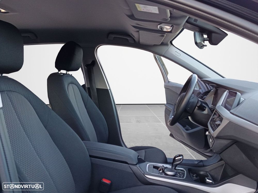 BMW 116 d Corporate Edition Auto - 19