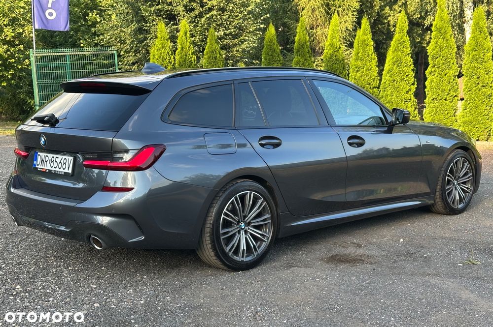 BMW Seria 3 320d M Sport Shadow - 9