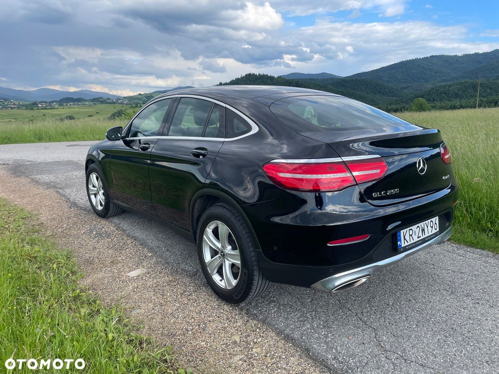Mercedes-Benz GLC - 6