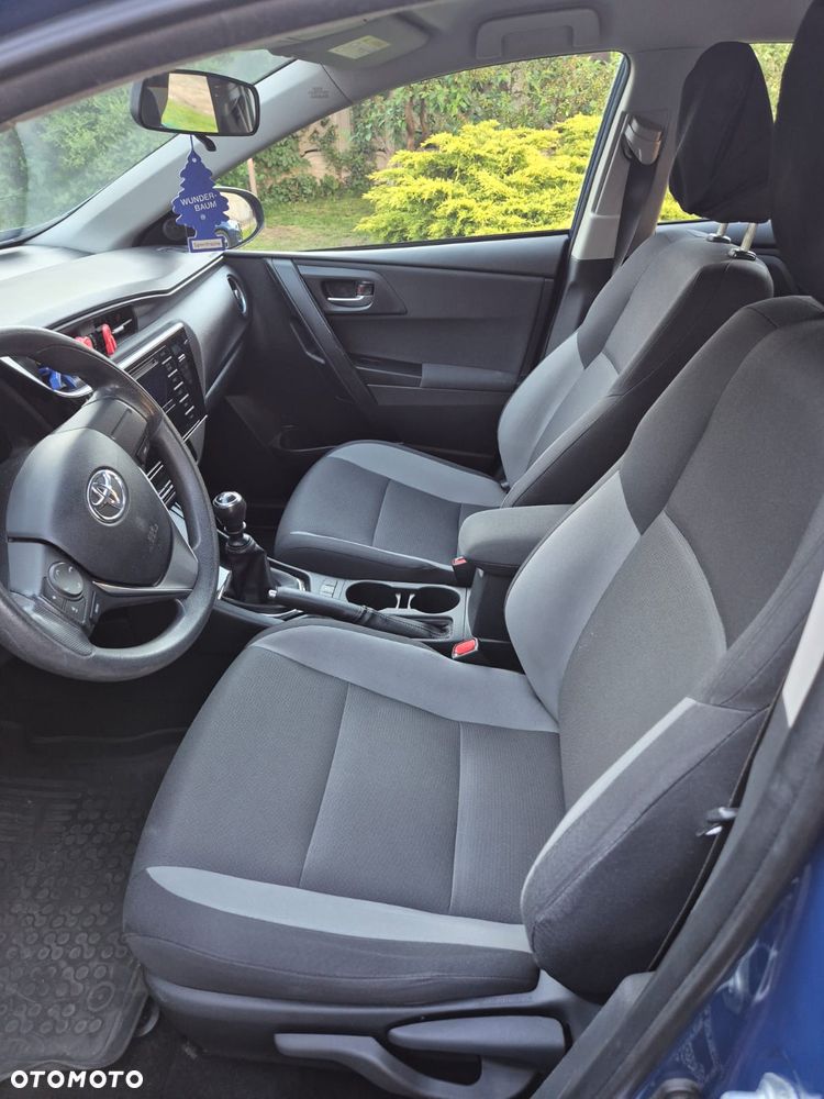 Toyota Auris 1.33 VVT-i Active - 22