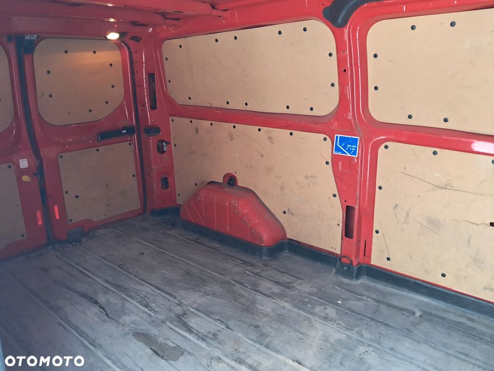 Ford TRANSIT CUSTOM - 14
