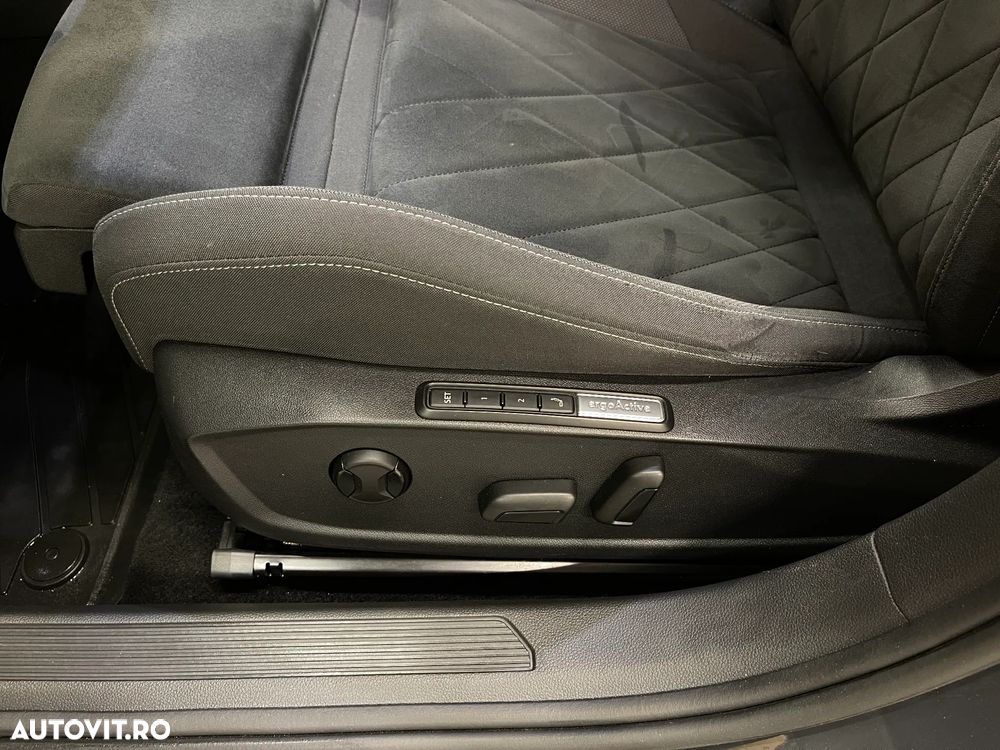 Volkswagen Golf 2.0 TDI 150CP DSG Style - 25