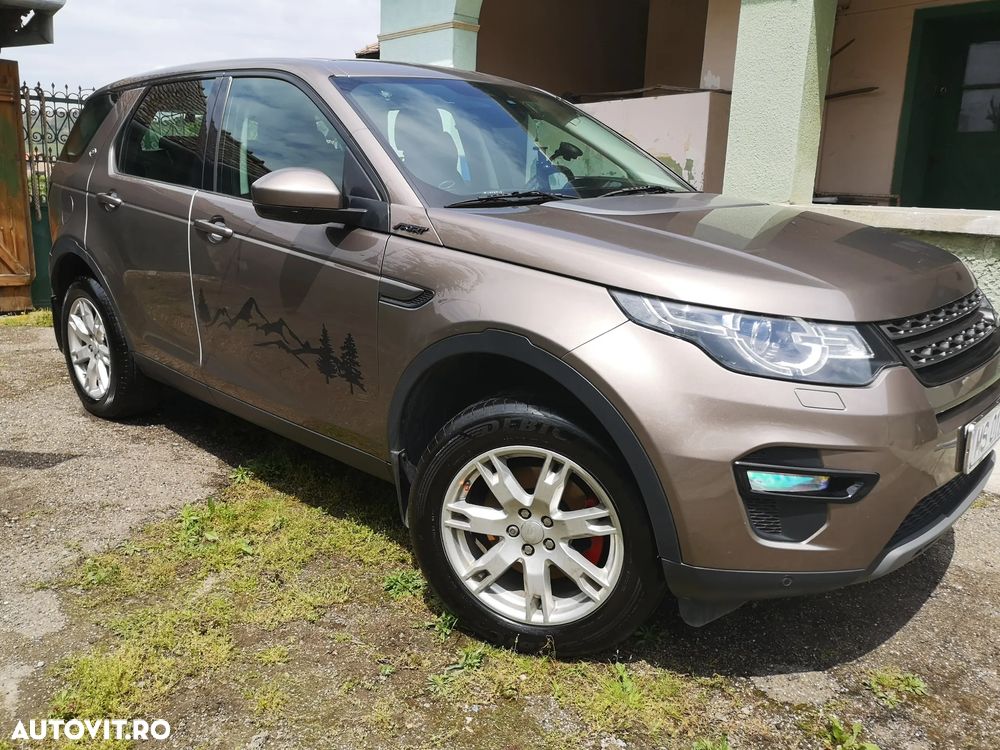 Land Rover Discovery Sport 2.0 l Si SE Aut. - 15
