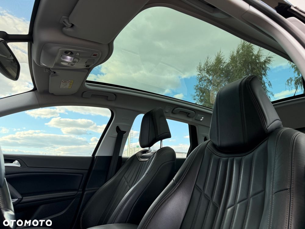 Peugeot 308 1.2 PureTech Allure S&S - 20