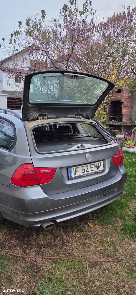 BMW Seria 3 318d - 14