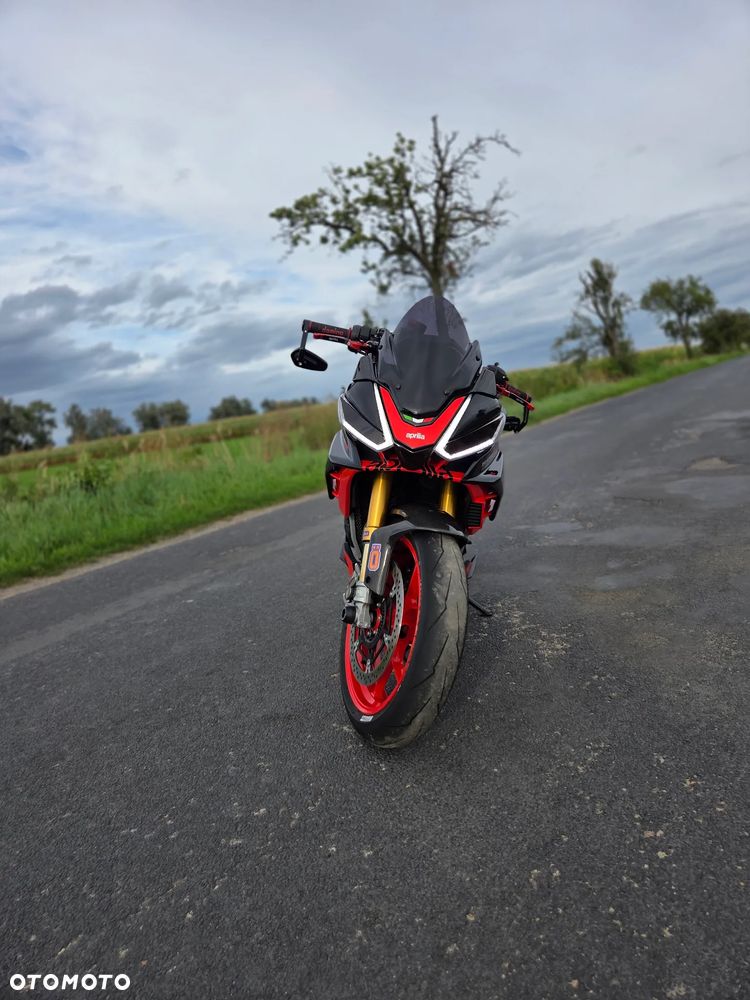 Aprilia Tuono - 6