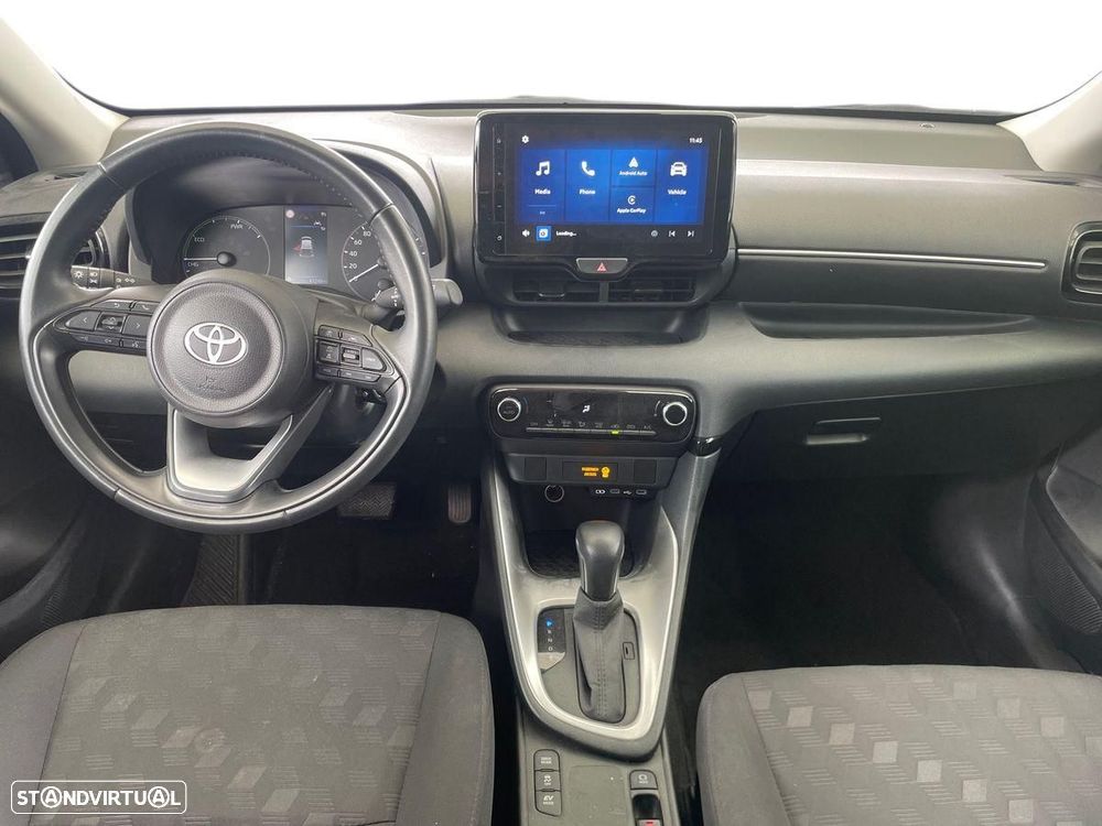 Toyota Yaris - 11