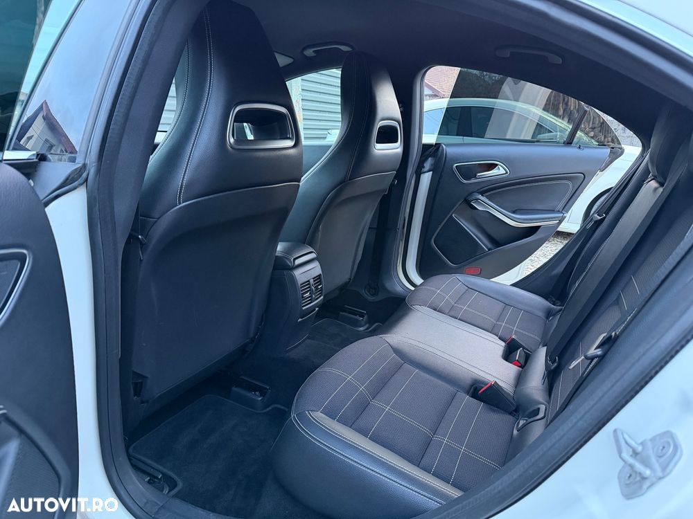 Mercedes-Benz CLA - 9