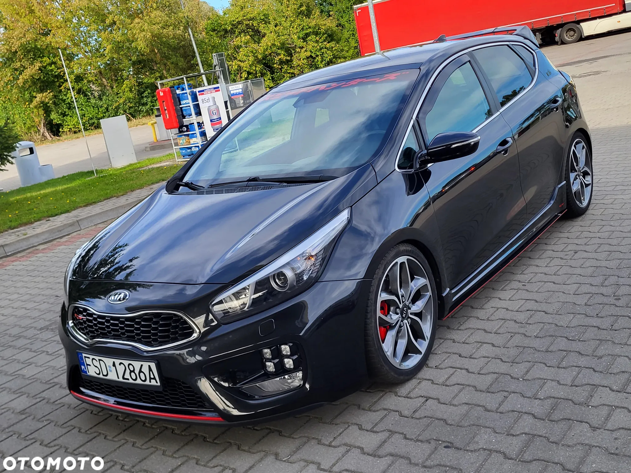 Kia Ceed 1.6 T-GDI GT-Challenge - 13