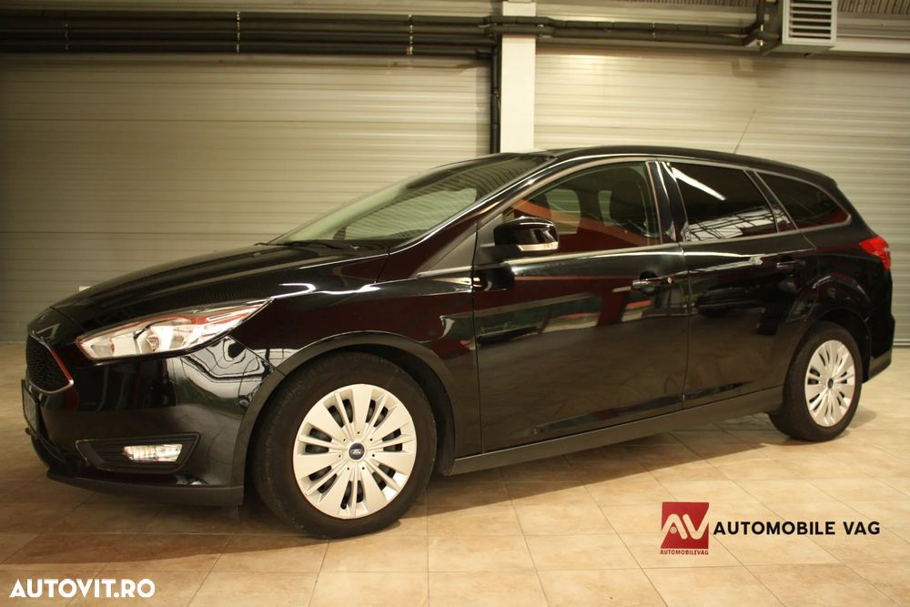 Ford Focus 1.5 TDCi DPF Start-Stopp-System Business - 8