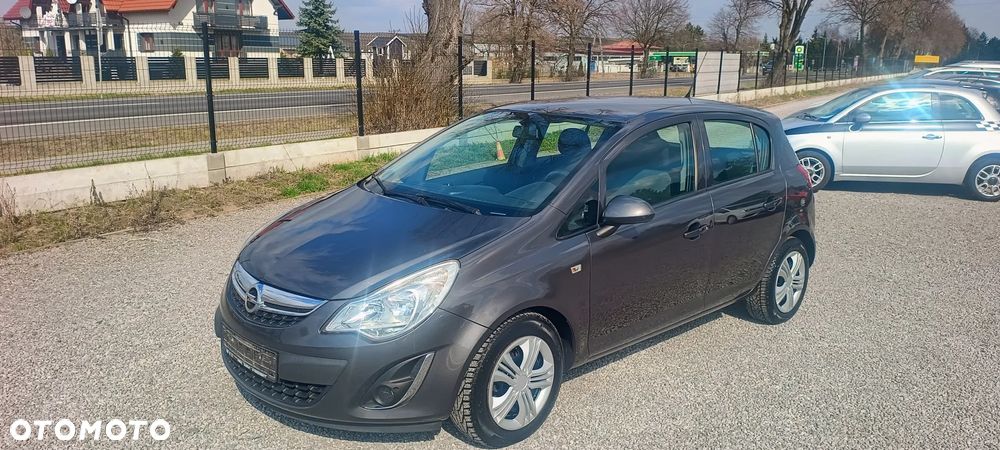 Opel Corsa 1.2 16V Silverline - 1