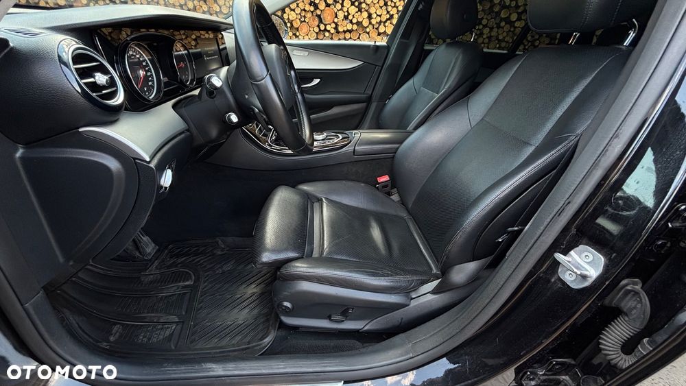 Mercedes-Benz Klasa E 200 d 9G-TRONIC - 11
