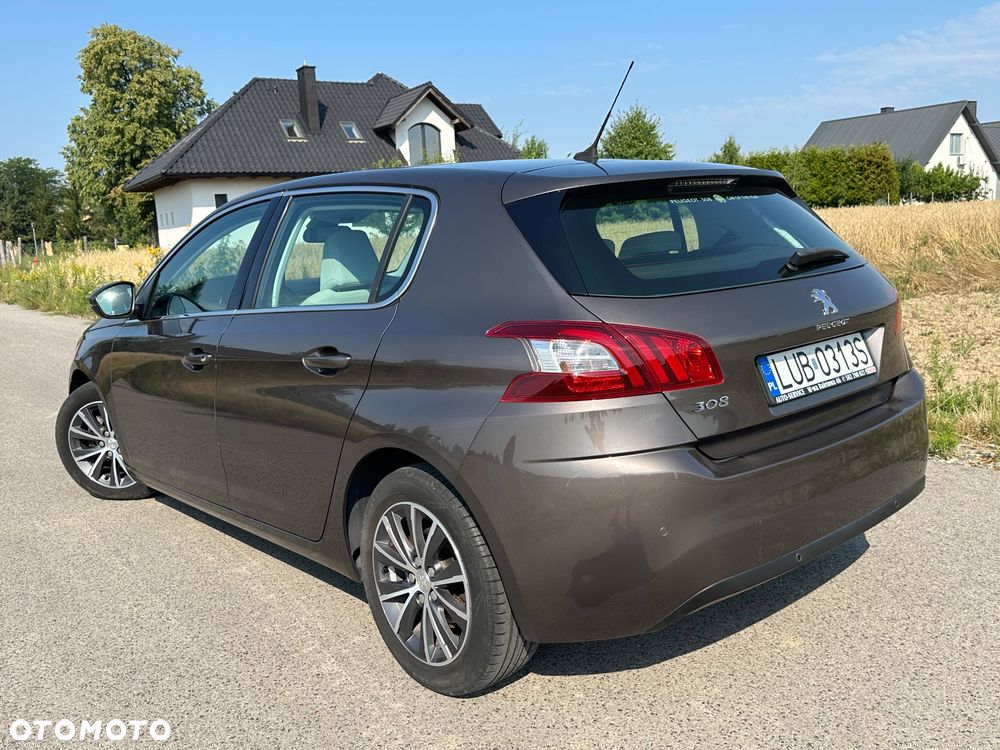 Peugeot 308 - 35