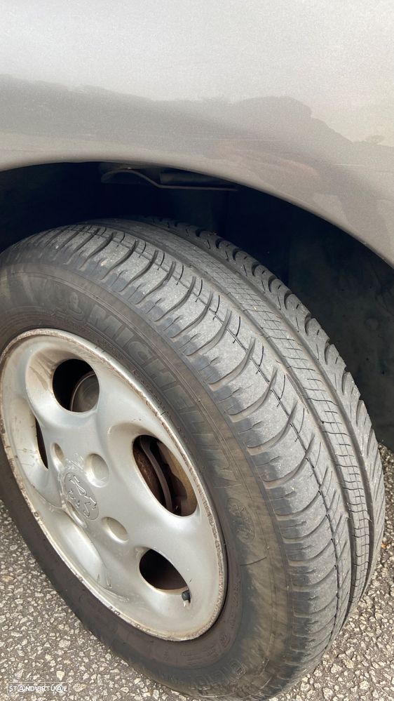 Peugeot 206 1.9 D XR Présence - 12