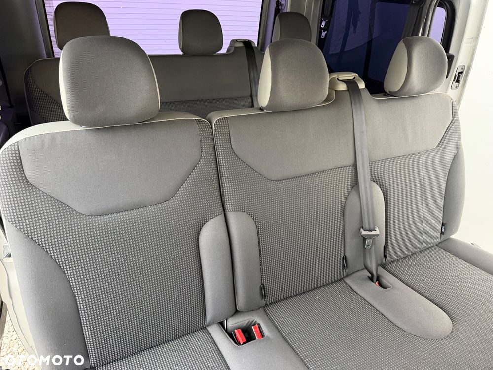 Opel Vivaro L1H1 Easytronic DPF Tour - 5