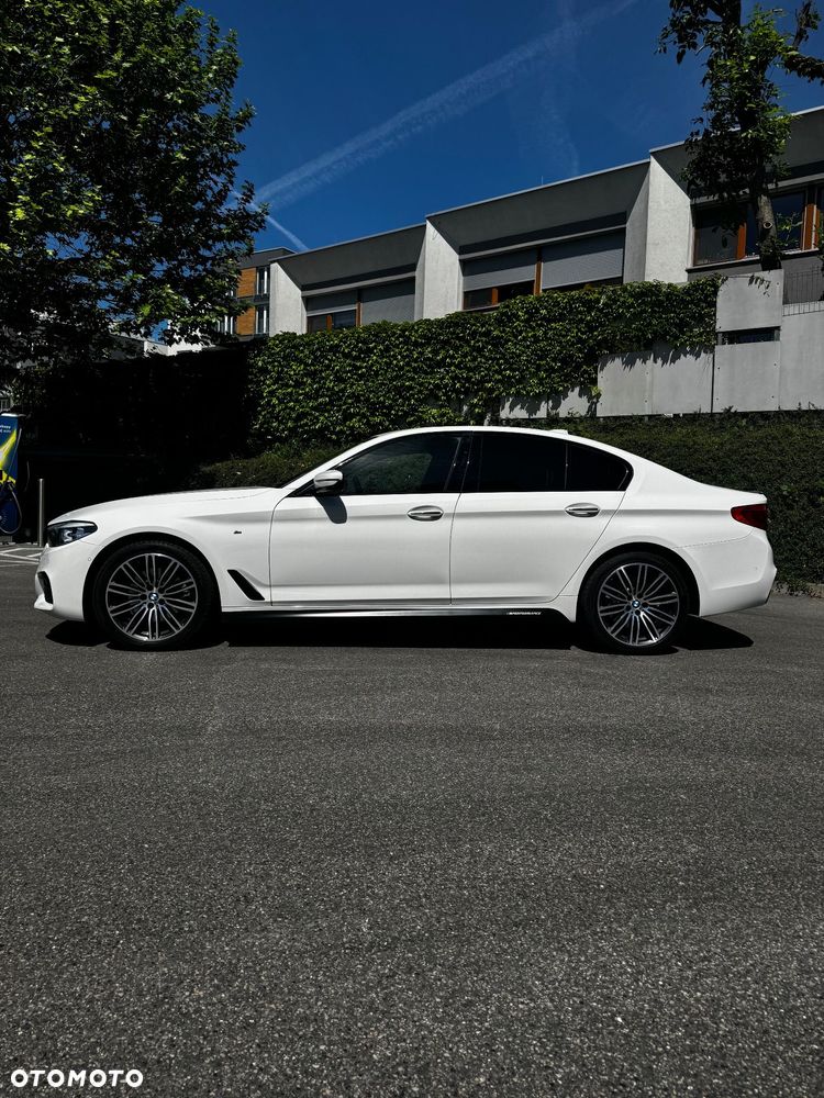 BMW Seria 5 520d xDrive M Sport sport - 1