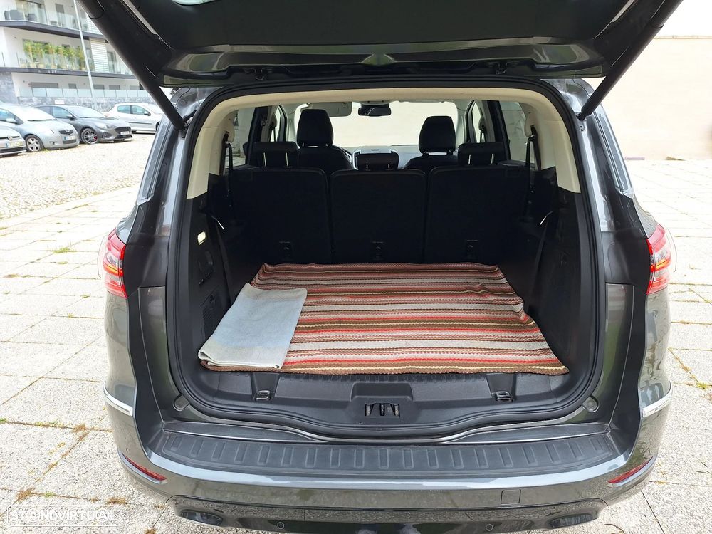 Ford S-Max 2.0 TDCi Vignale Powershift - 12