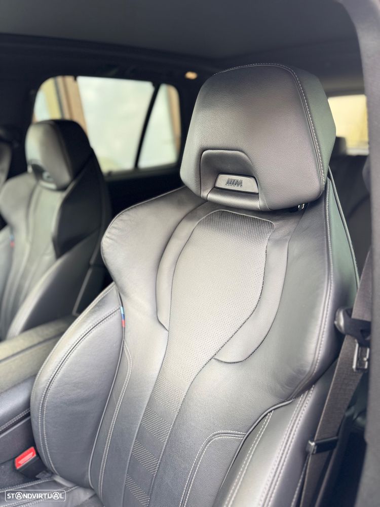 BMW X5 45 e xDrive Pack M 50 anos - 18