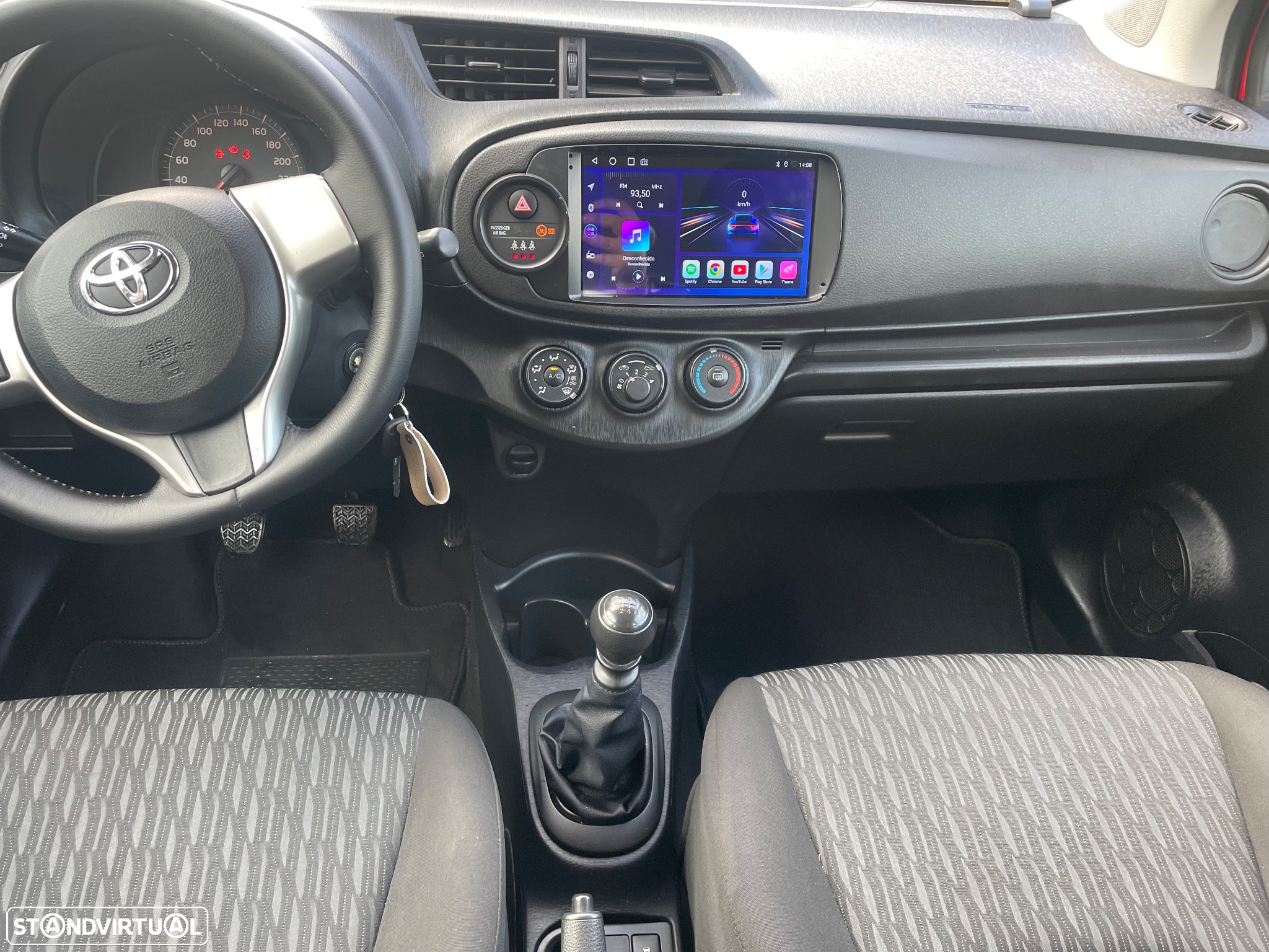 Toyota Yaris 1.4 D-4D ACtive 99g - 3