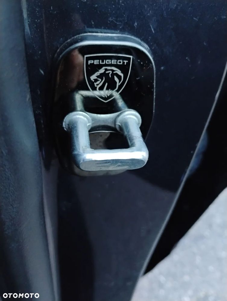 Peugeot 508 2.0 BlueHDi Allure S&S - 26