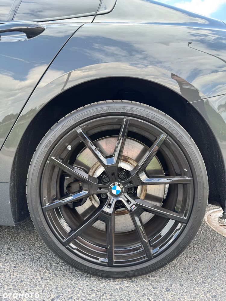 BMW Seria 8 - 10