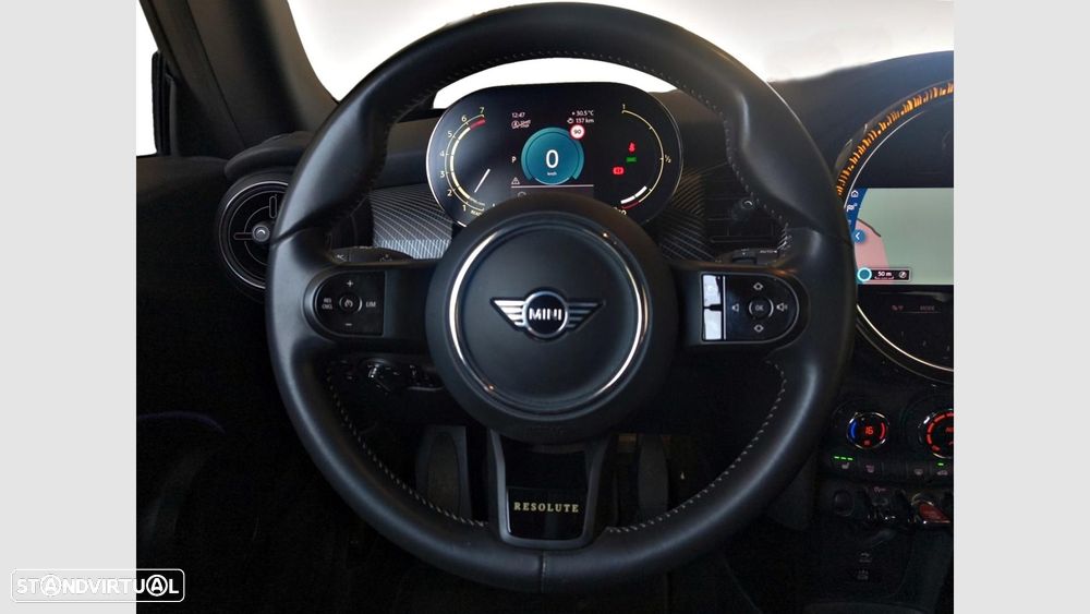 MINI 3 Portas Cooper Premium Extra Resolute Edition Auto - 12
