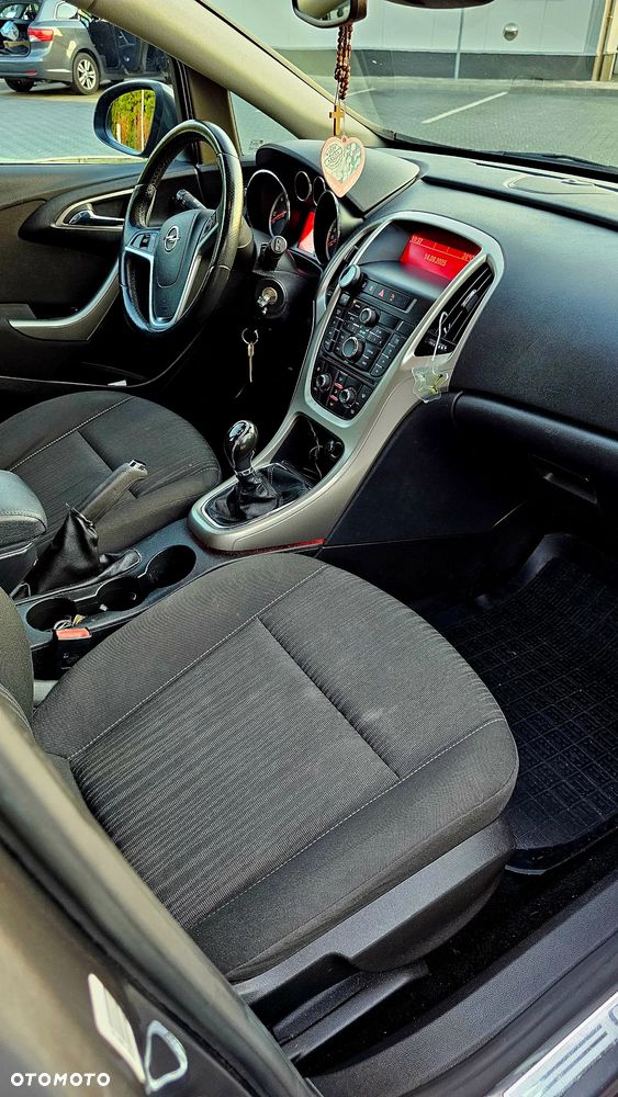 Opel Astra - 8