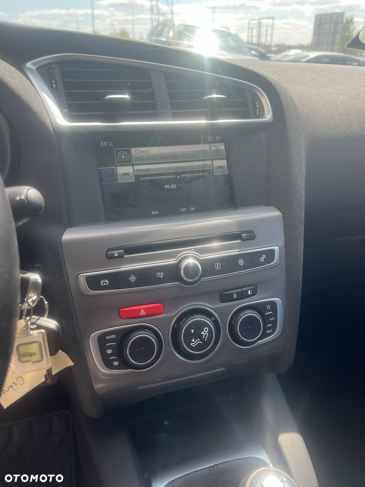 Citroën C4 BlueHDi 100 Selection - 6