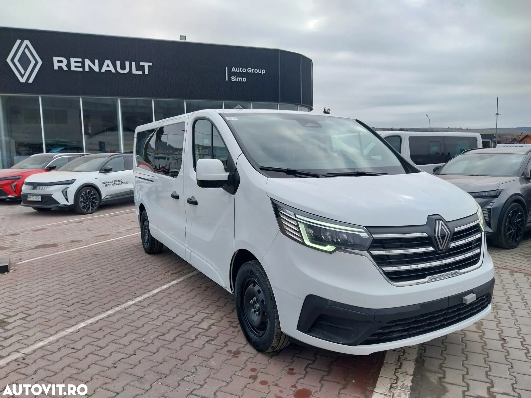 Renault Trafic Combi 2.0 Blue dCi 150 S&S L2 8+1 Zen - 15