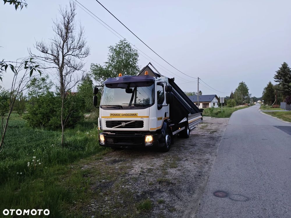 Volvo FL 12.240 - 28