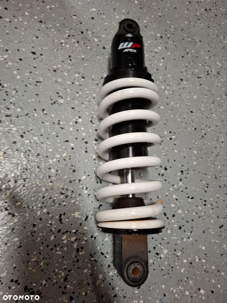 KTM Duke 125 390 ogon stelaż mocowanie tablicy amortyzator - 2