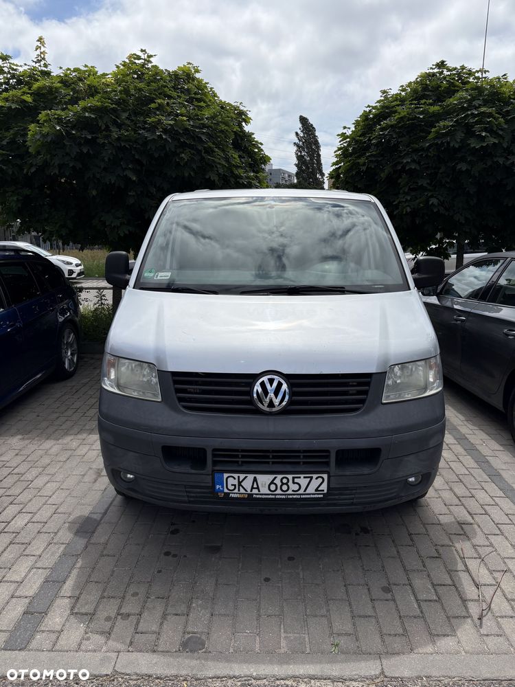 Volkswagen Transporter - 2