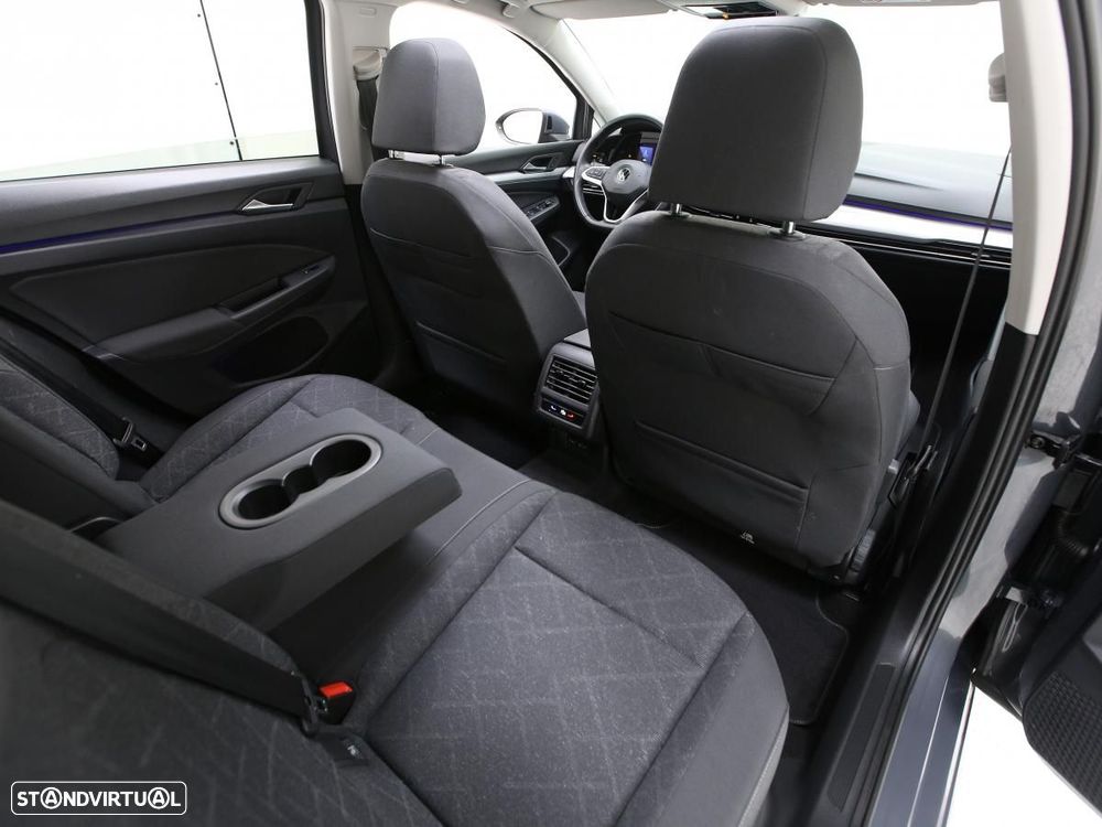 VW Golf Variant 2.0 TDi SCR DSG Active - 11