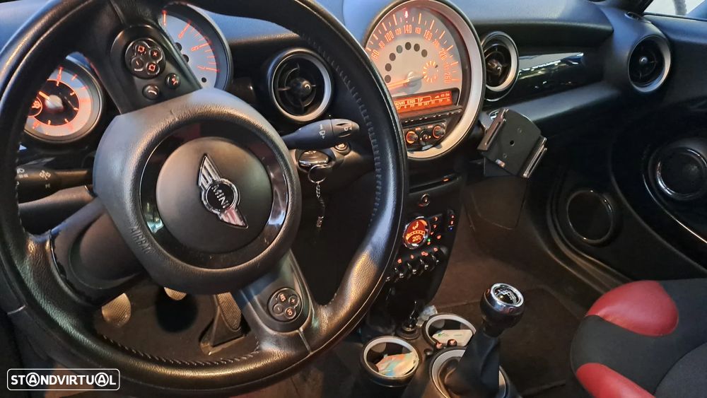 MINI Cabrio Cooper D - 26