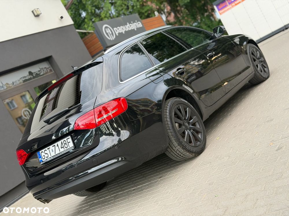 Audi A4 Avant - 11