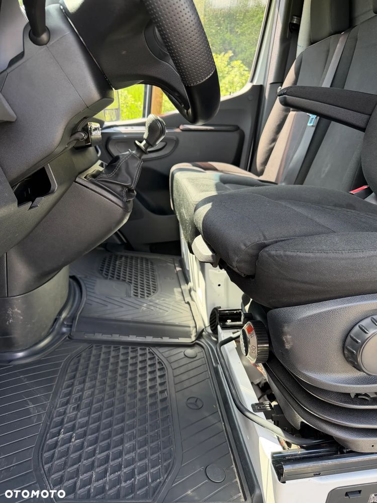 Mercedes-Benz Sprinter 319 CDI - 13