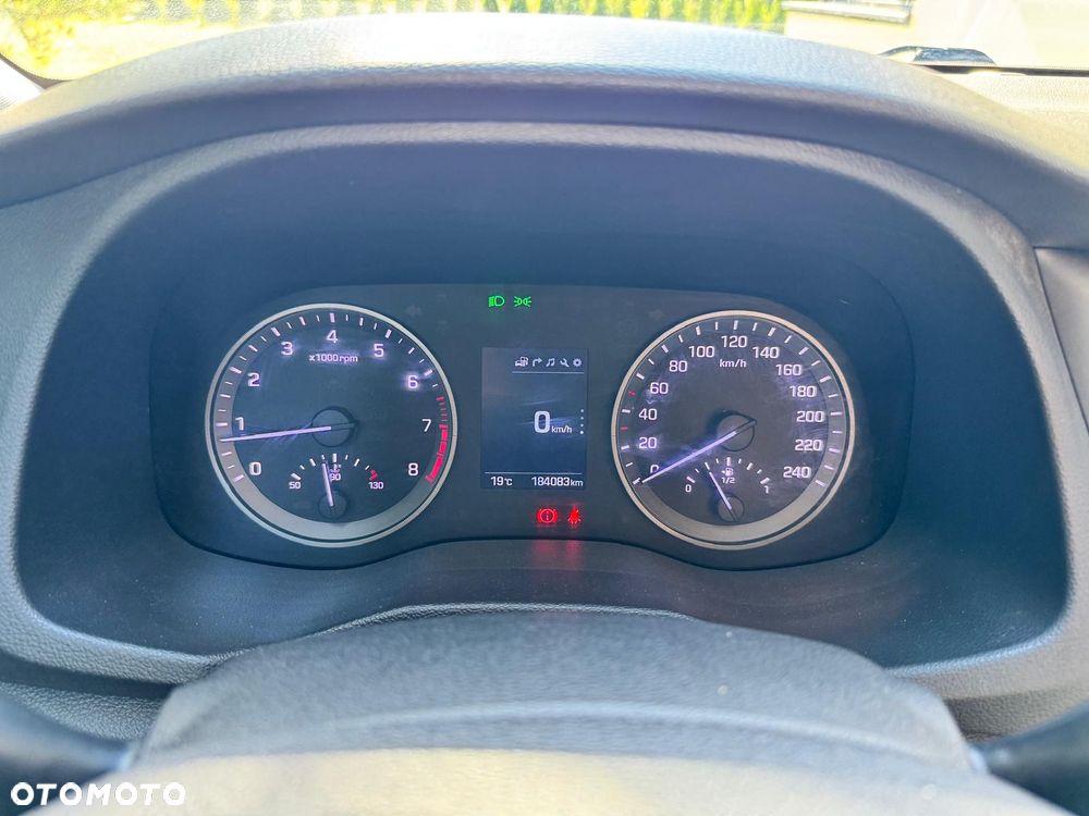 Hyundai Tucson 1.6 GDI BlueDrive Comfort 2WD - 16