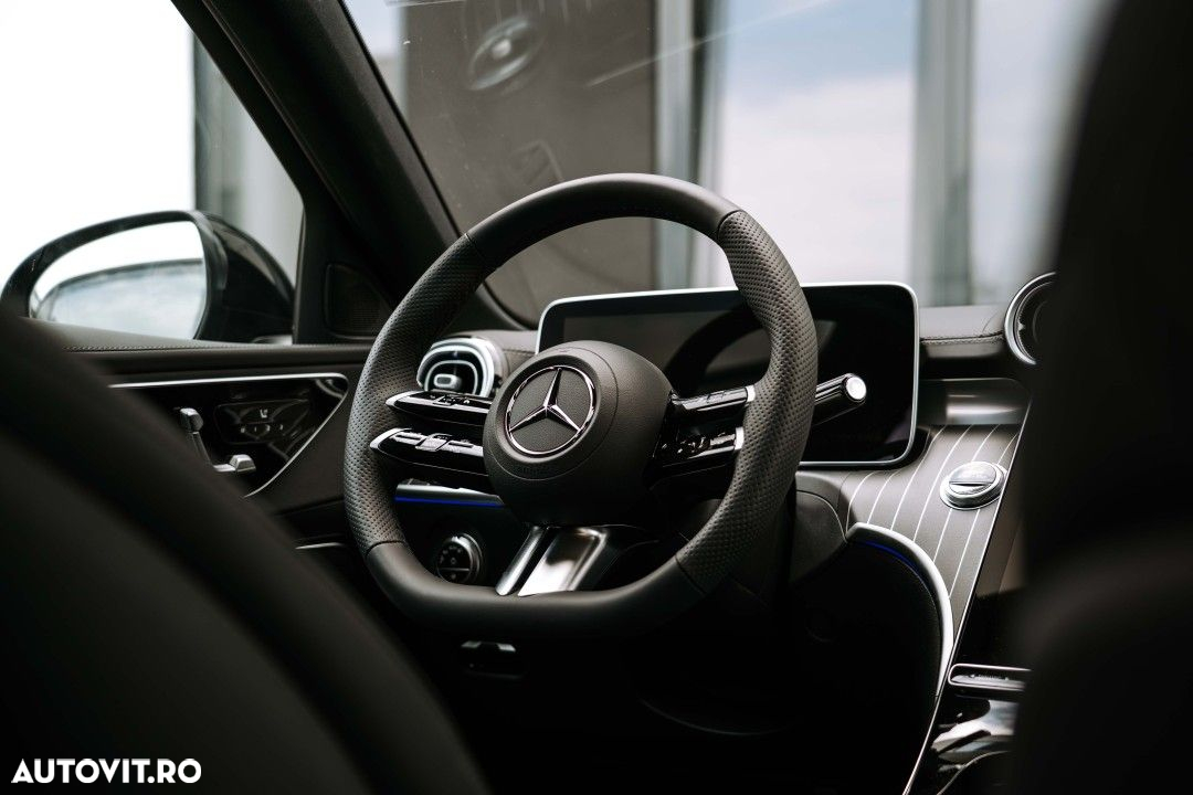 Mercedes-Benz C - 23