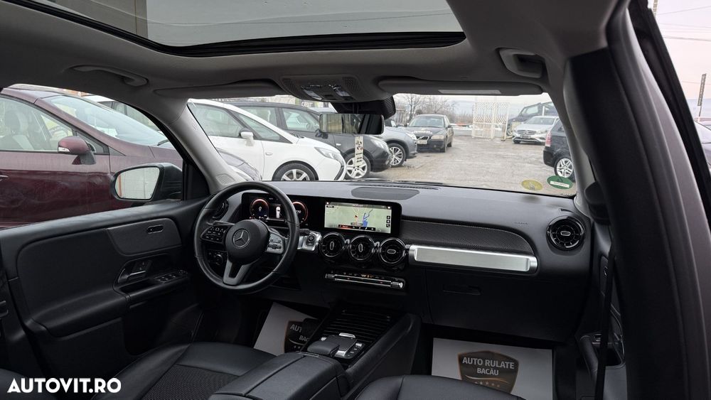 Mercedes-Benz GLB - 13