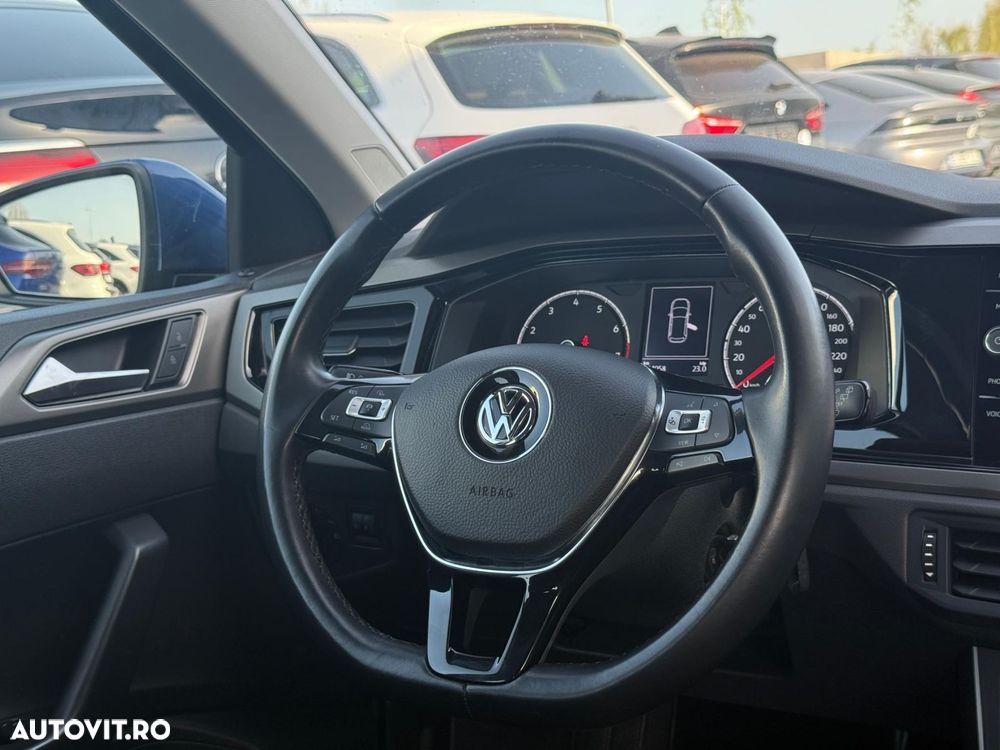 Volkswagen Polo - 11
