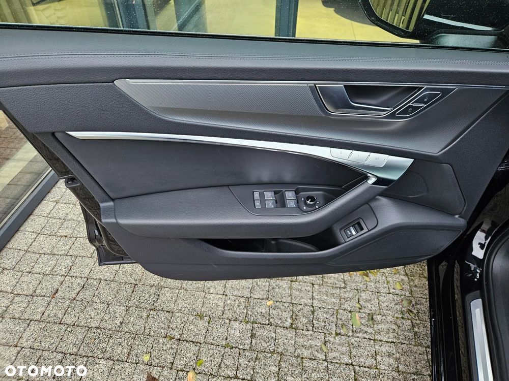Audi A6 - 12