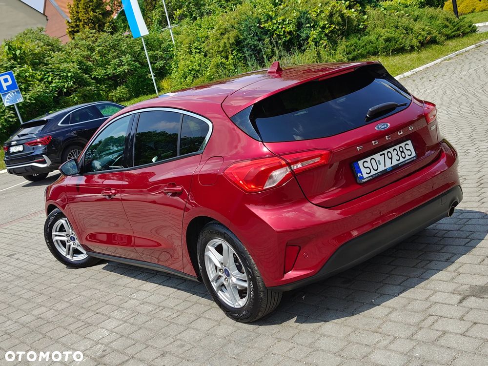 Ford Focus 1.0 EcoBoost Titanium ASS - 4