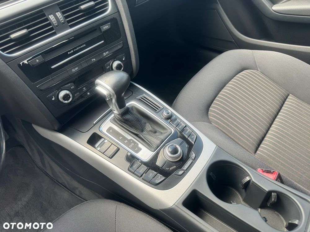 Audi A4 Avant 2.0 TDI DPF clean diesel multitronic Ambiente - 23
