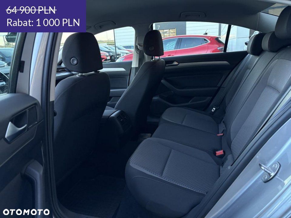 Volkswagen Passat - 15