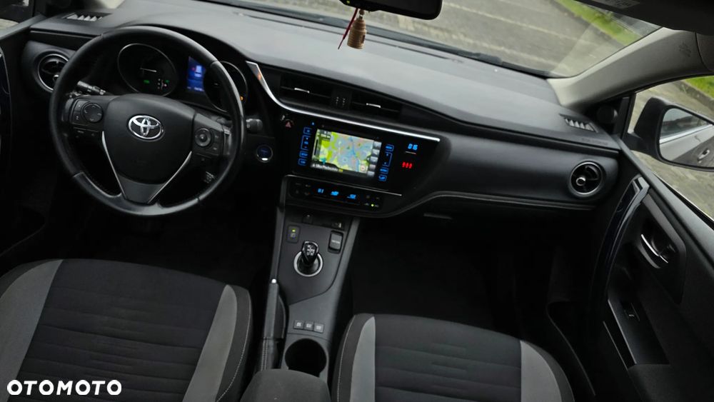 Toyota Auris 1.8 VVT-i Hybrid Automatik Touring Sports Executive - 12